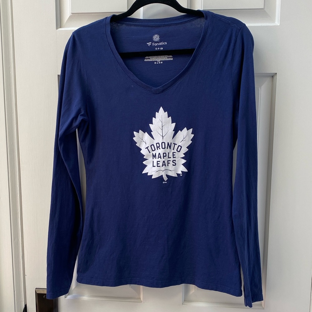 GO LEAFS GO! 100% Cotton V Neck Top